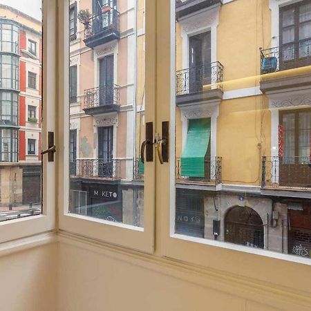 Vivienda Turistica Estilosa En La Zona Vieja Bilbao Kültér fotó